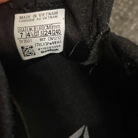 Reebok Astroride Sneakers - Picture 5 of 6